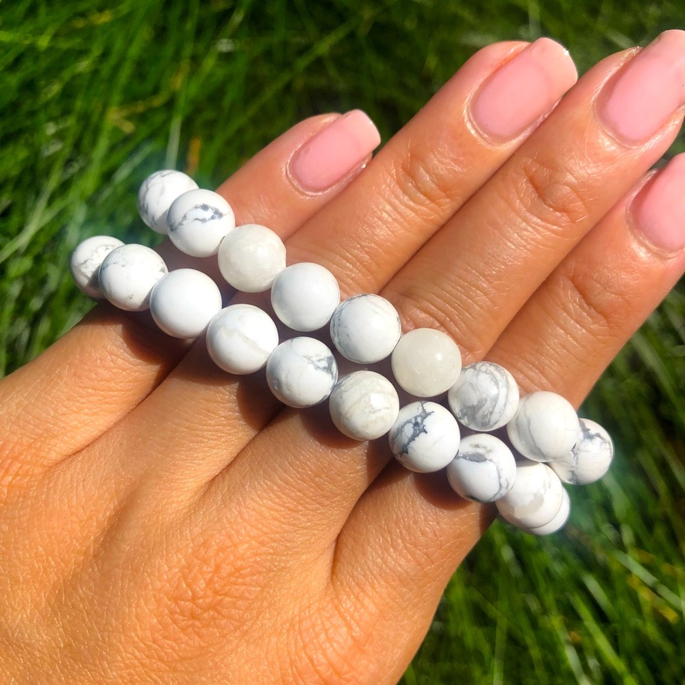 Howlite One Size Fits All Crystal Bracelet